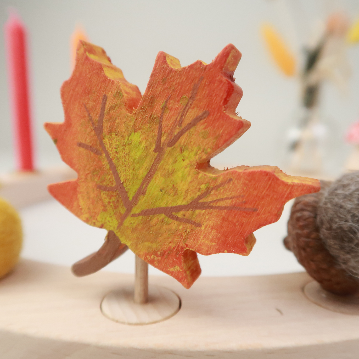 Steckfigur Herbstblatt Ahorn