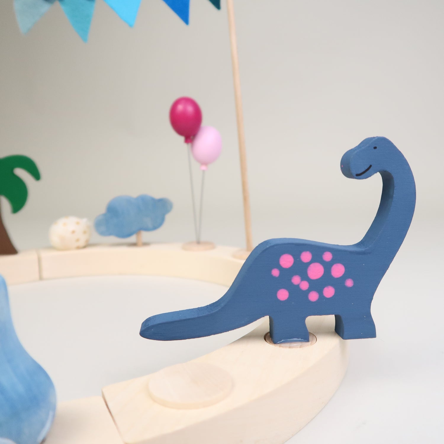 Steckfigur Dino Langhals in Ozeanblau