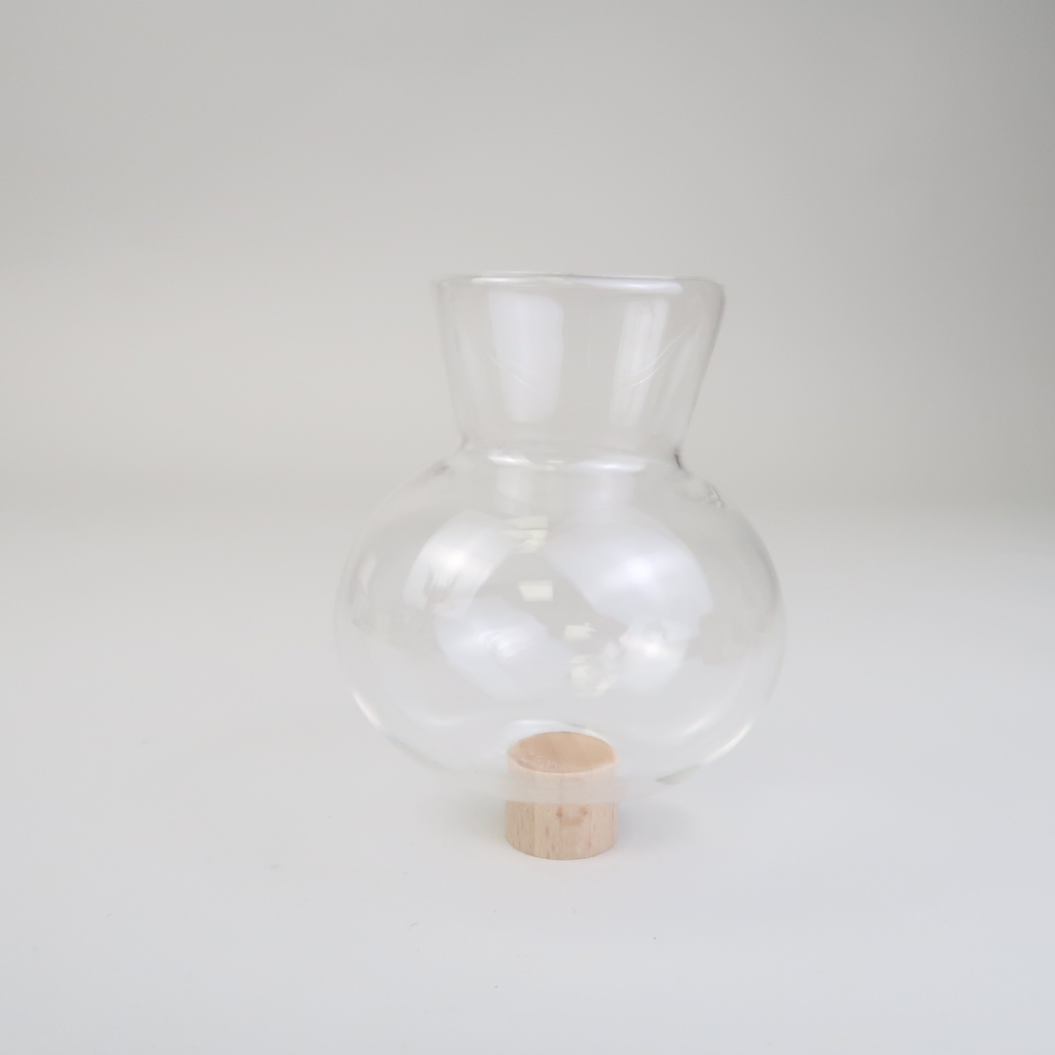 Mini Blumenvase aus filigranem Glas für Geburtstagskränze - rund