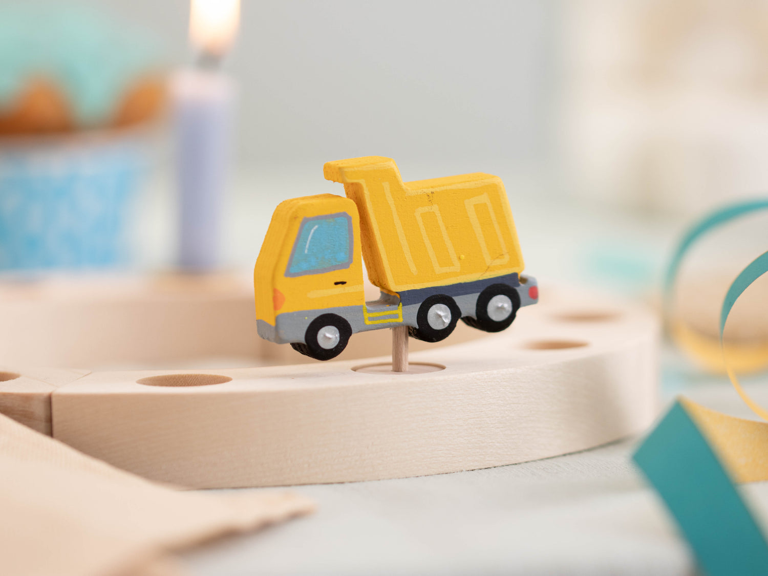 Steckfigur Kipplaster