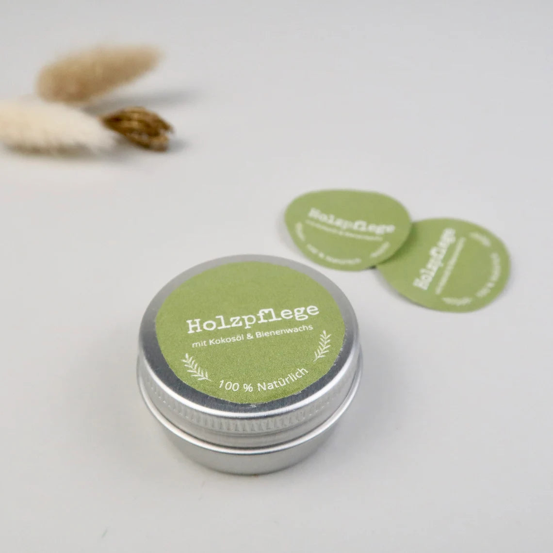 Bio-Bienenwachsbalsam für Holzpflege