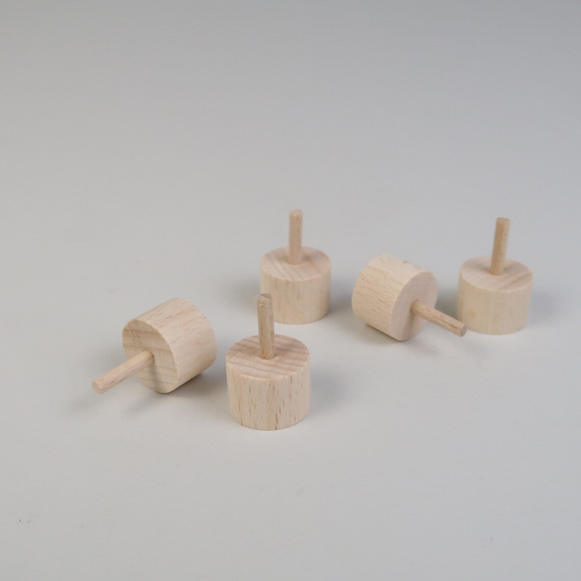 Standfuß für Steckfigur mit Rundstab