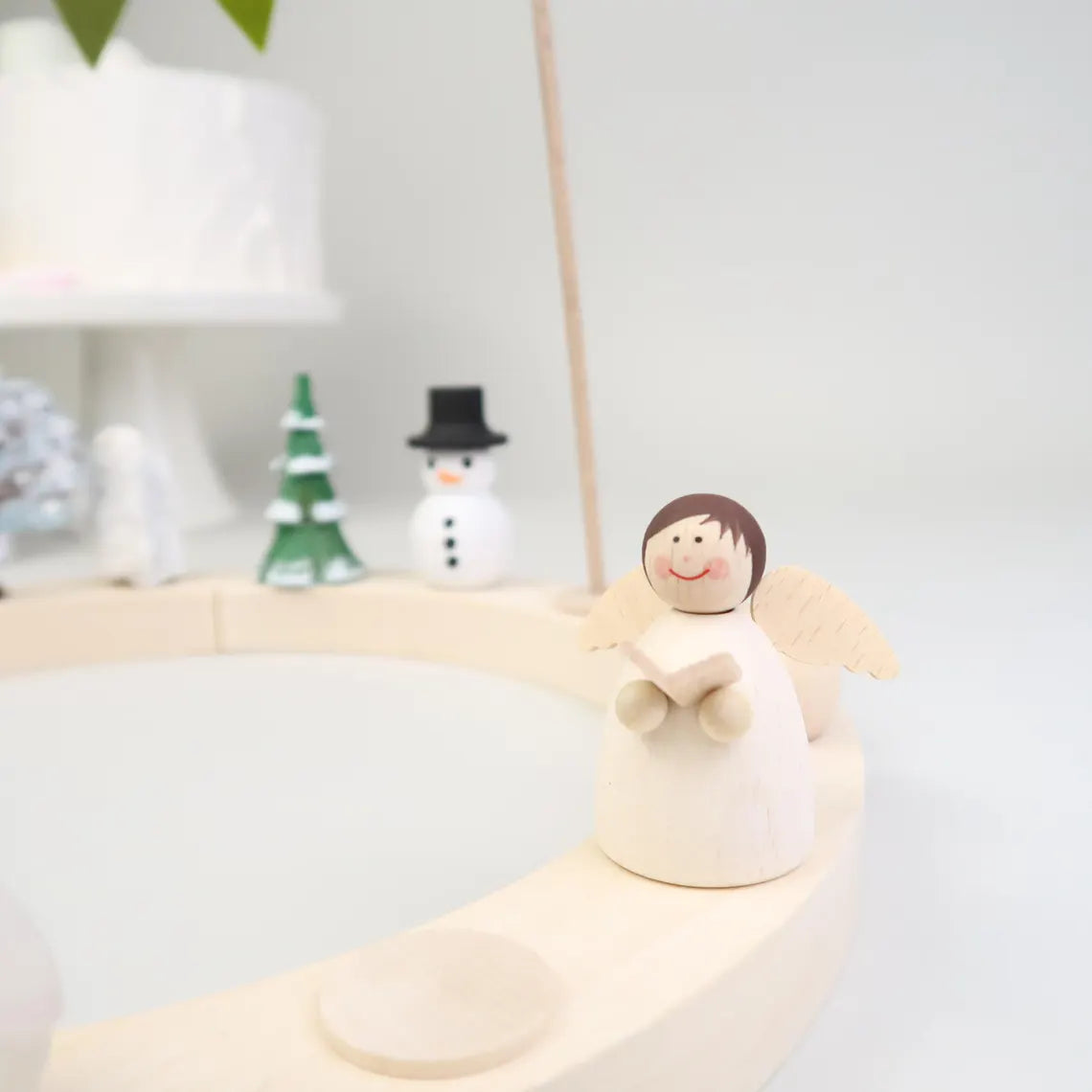 Steckfigur Engel mit Gesangsbuch