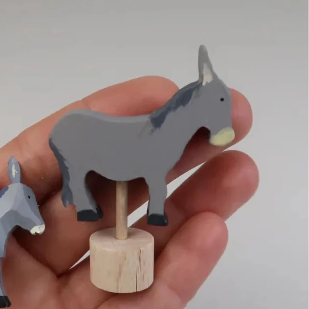 Steckfigur Grauer Esel