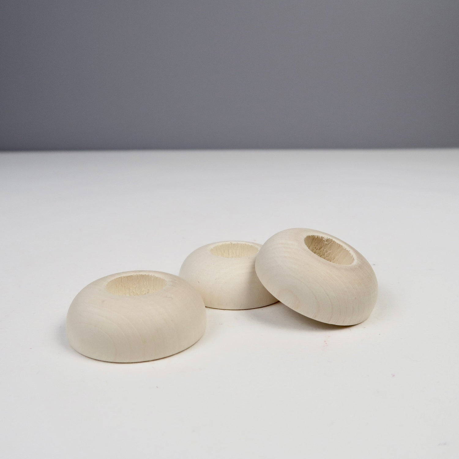 Kerzenständer aus Holz - rund Ahorn