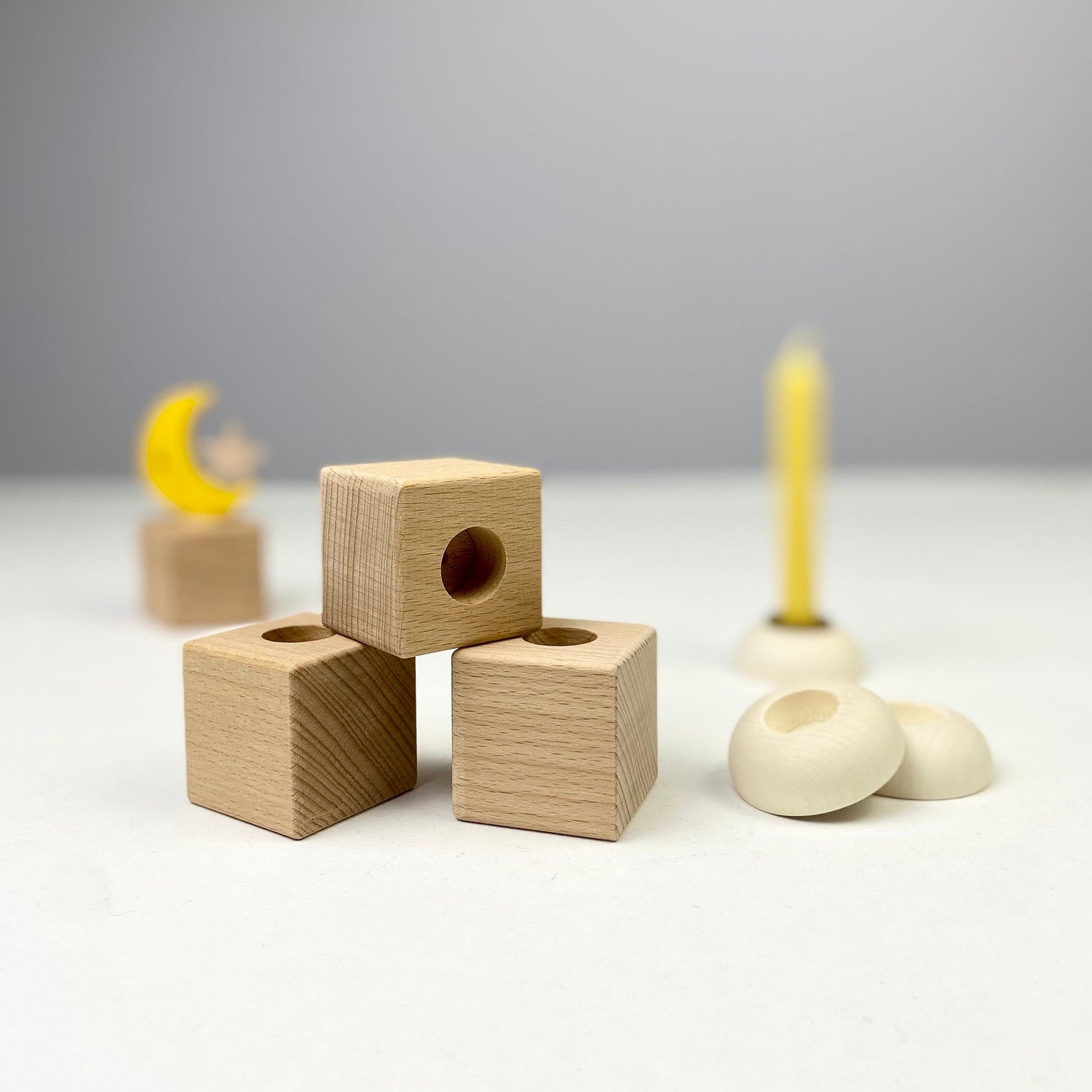 Kerzenständer aus Holz - rund Ahorn