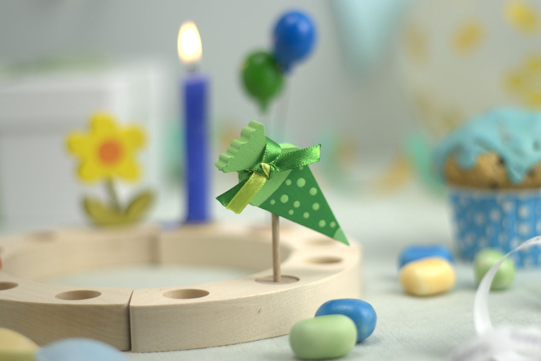 Steckfigur Schultüte grün mit Muster