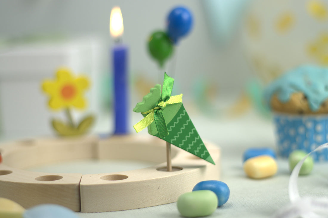 Steckfigur Schultüte grün mit Muster