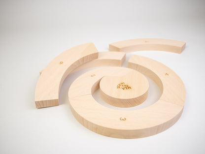 Geburtstagsspirale mit Stern aus Buchenholz