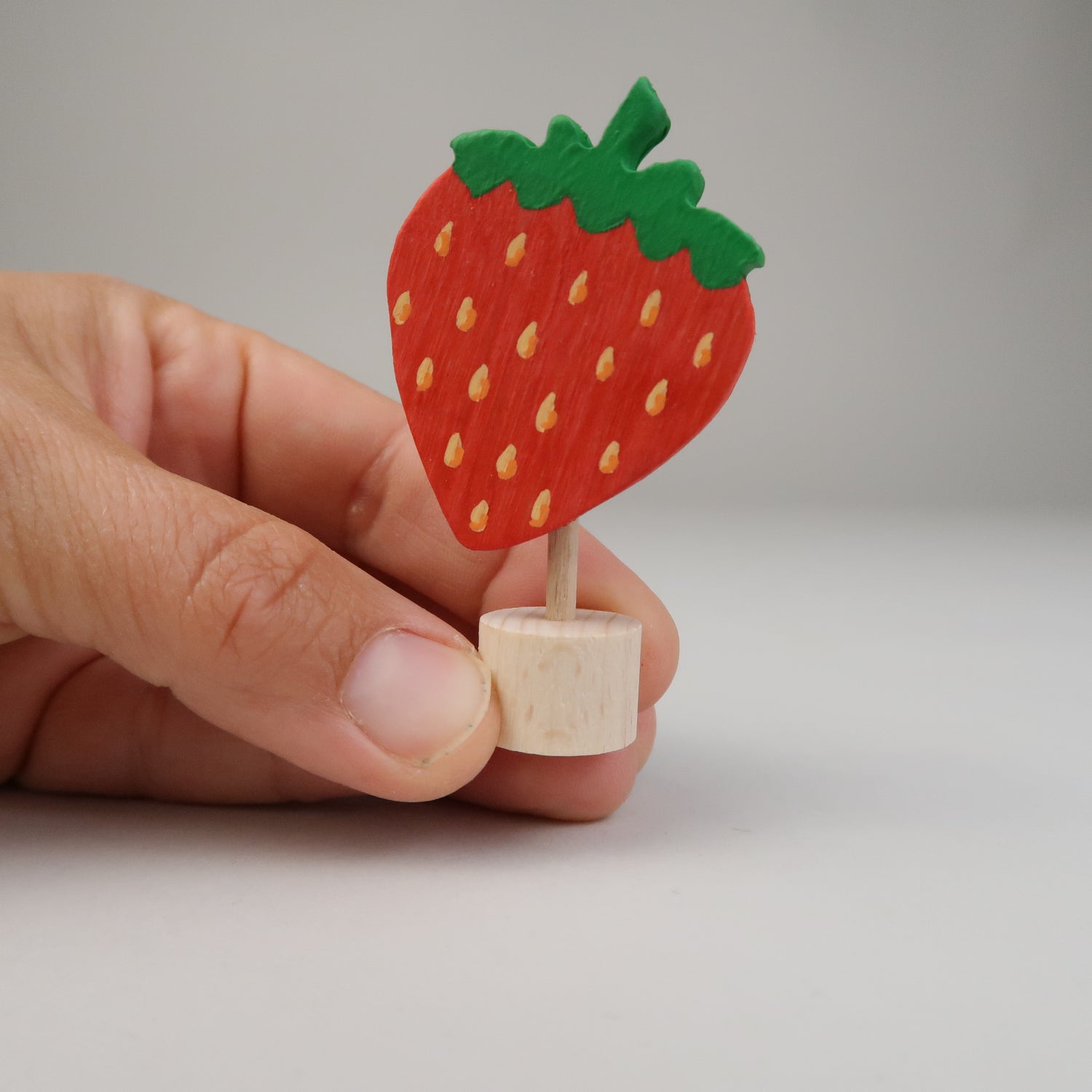 Steckfigur Erdbeere