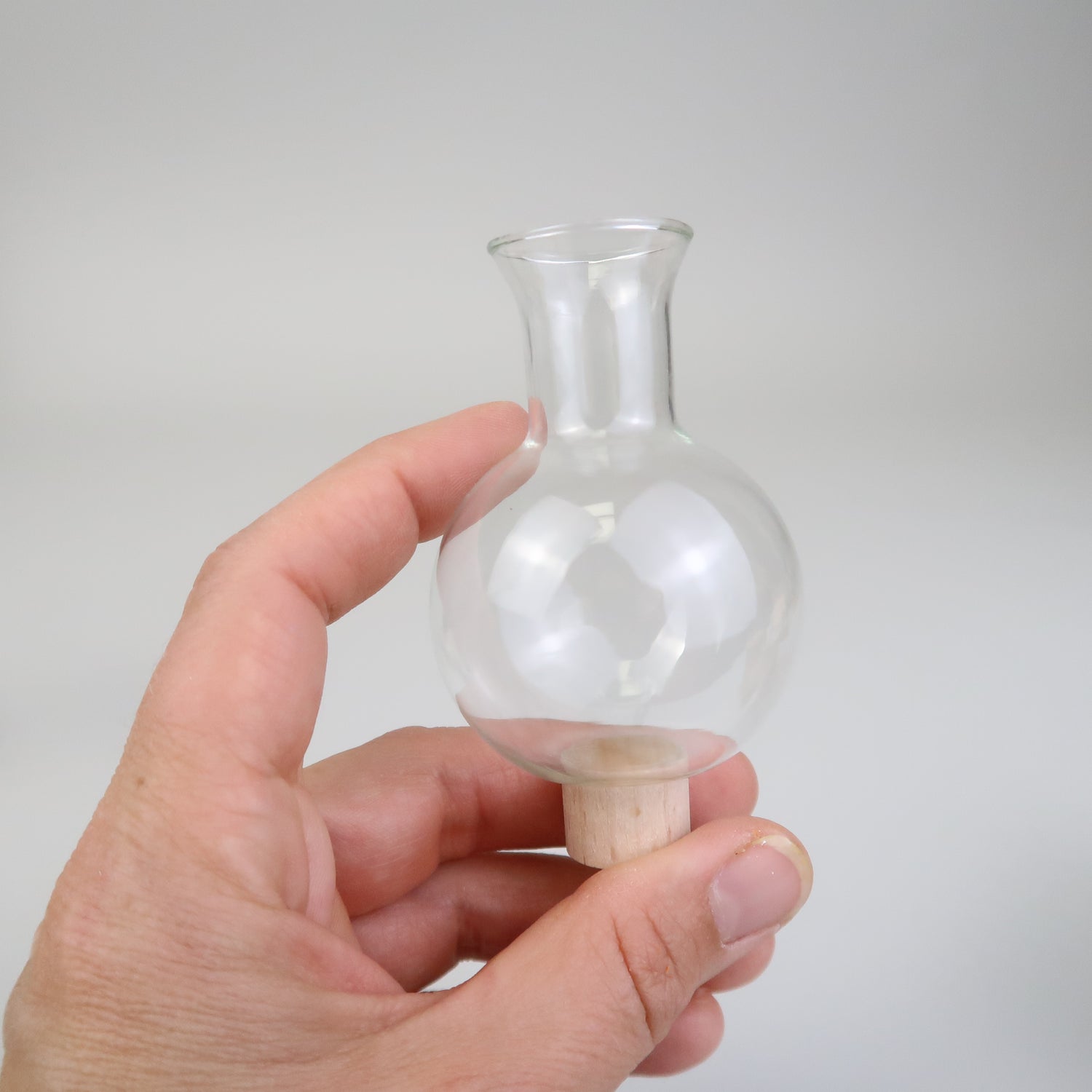 Mini Blumenvase aus filigranem Glas für Geburtstagskränze - schmal