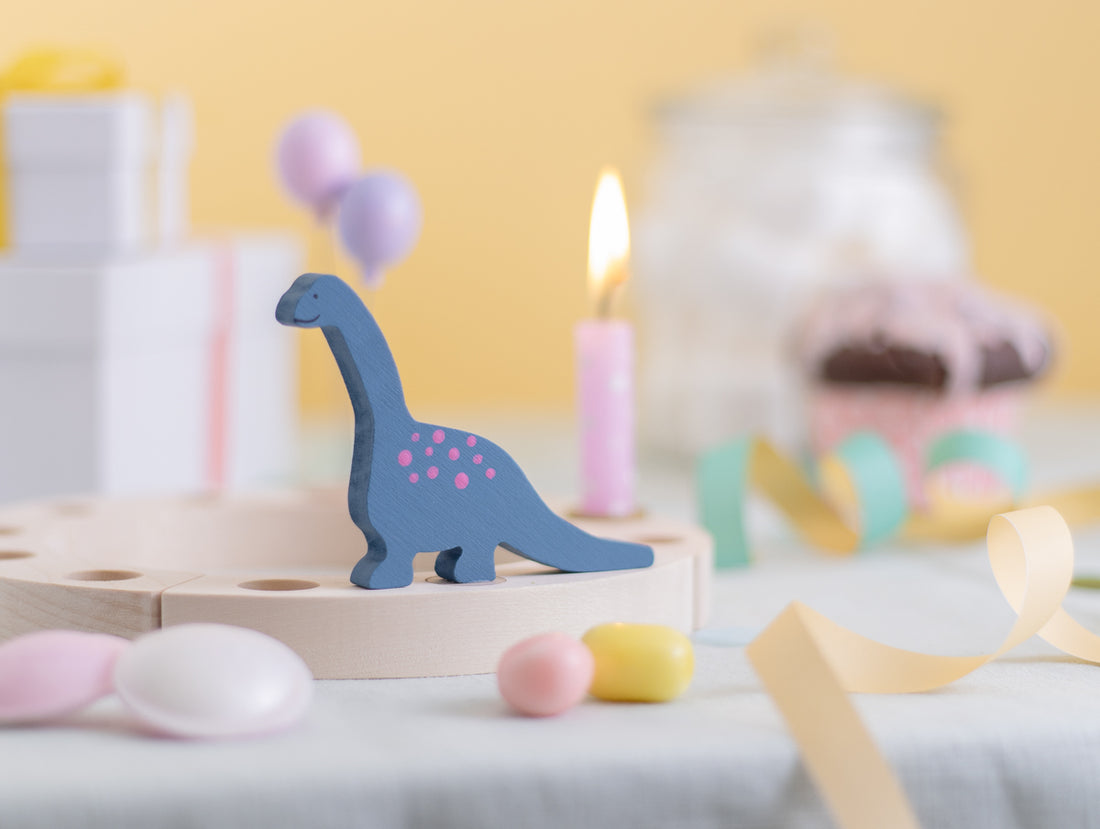 Steckfigur Dino Langhals Lavendel