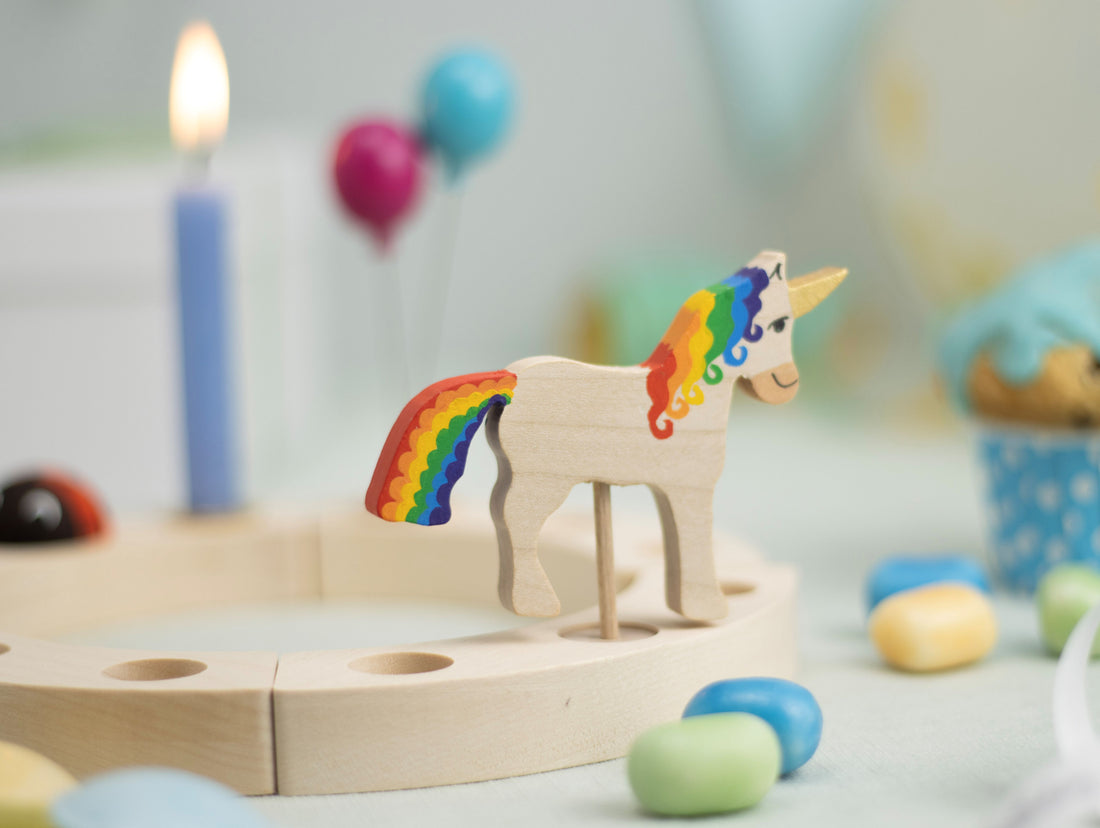 Steckfigur Einhorn - Natur Regenbogen Bunt