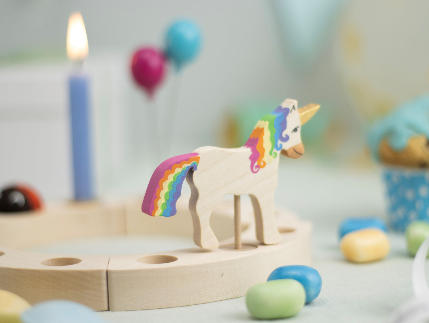 Steckfigur Einhorn - Natur Regenbogen Pastell