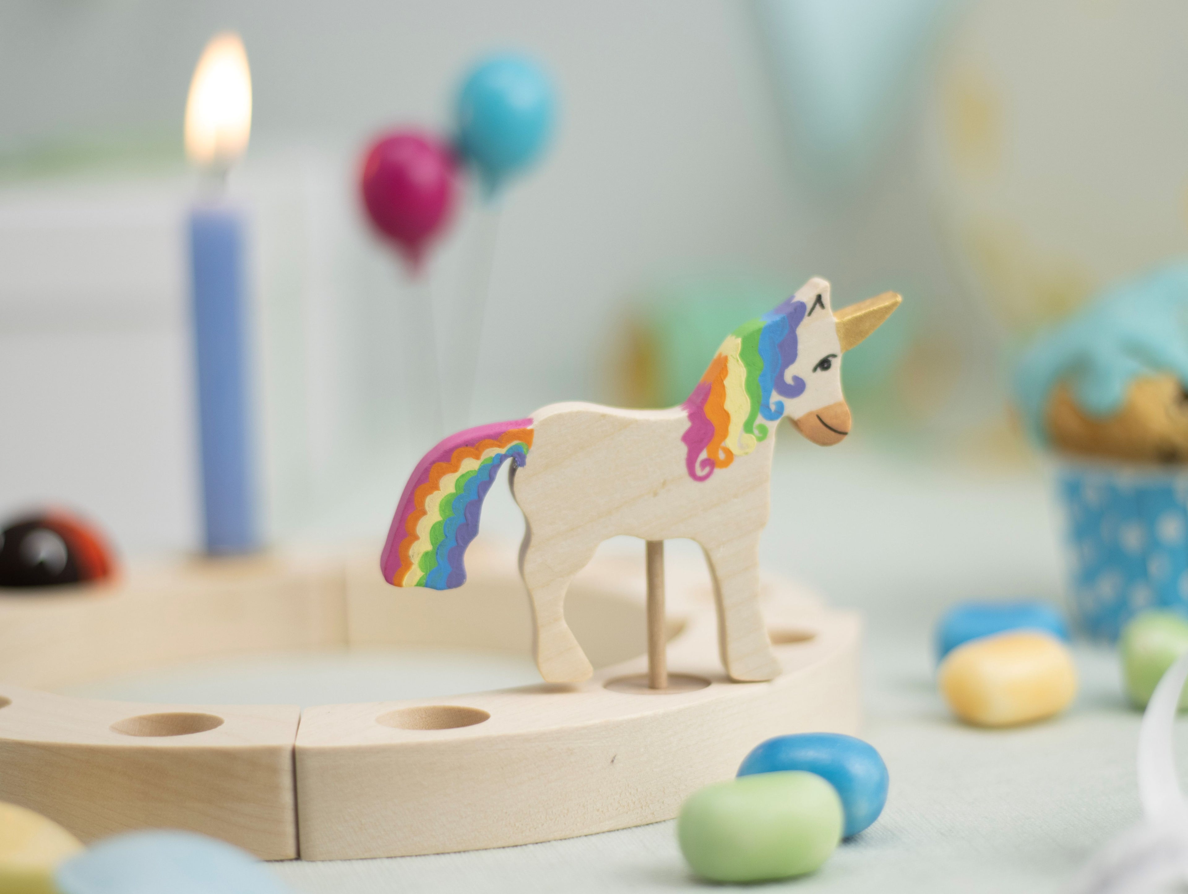 Steckfigur Einhorn - Natur Regenbogen Pastell