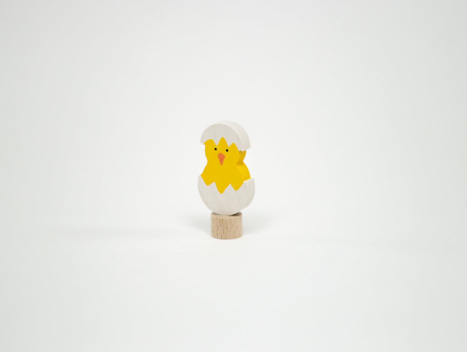 Steckfigur kleines Küken im Ei