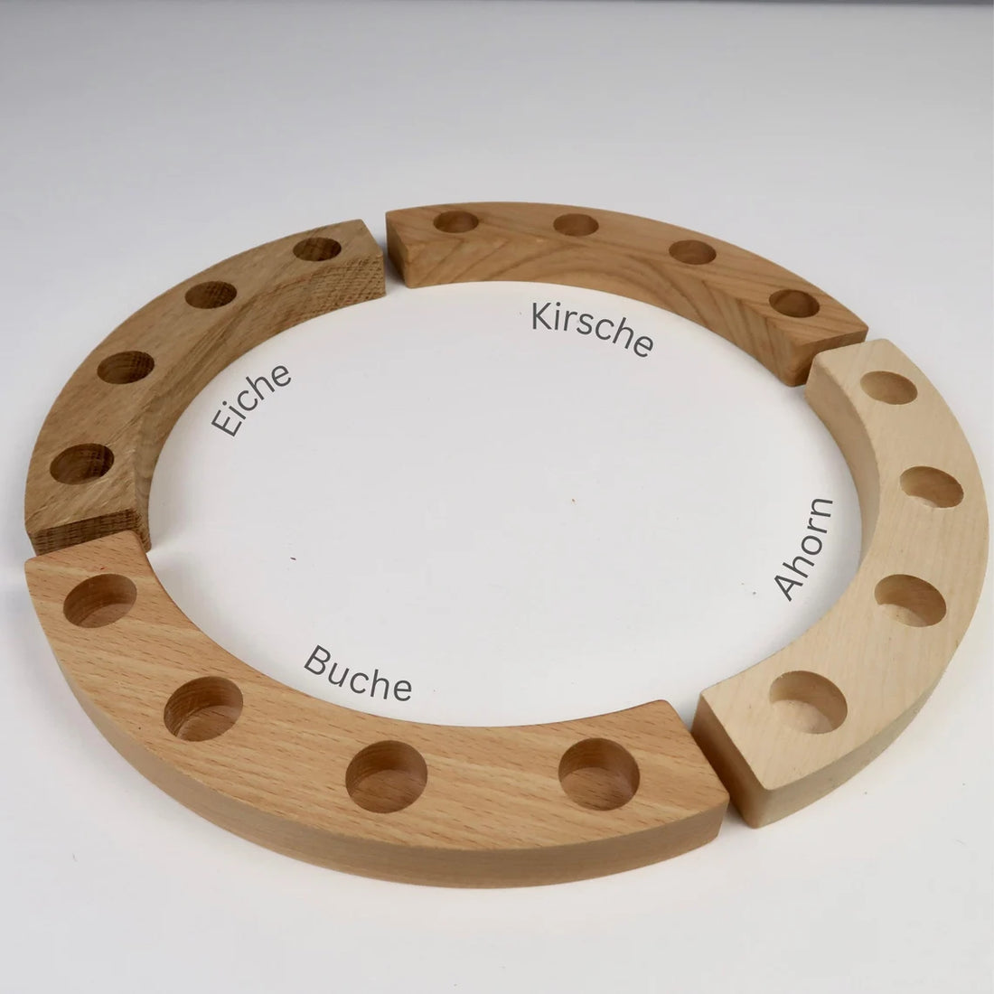 Geburtstagskranz aus 4 Holzarten