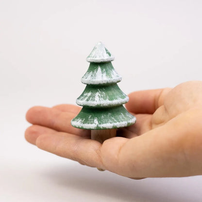 Steckfigur Tannenbaum mit Schnee